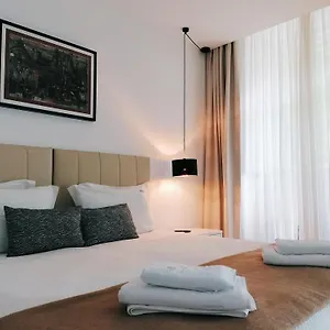 Monumentais Bed & Breakfast